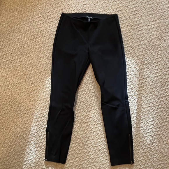 Eileen Fisher Petite, PP.  Pull on stretch, cropped ankle pant. - Picture 1 of 6